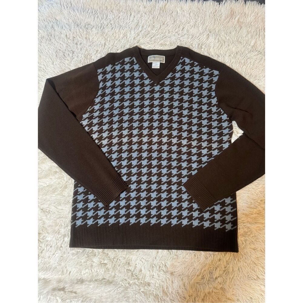 Men's v-neck long sleeve graphite brown pullover sweatshirt M